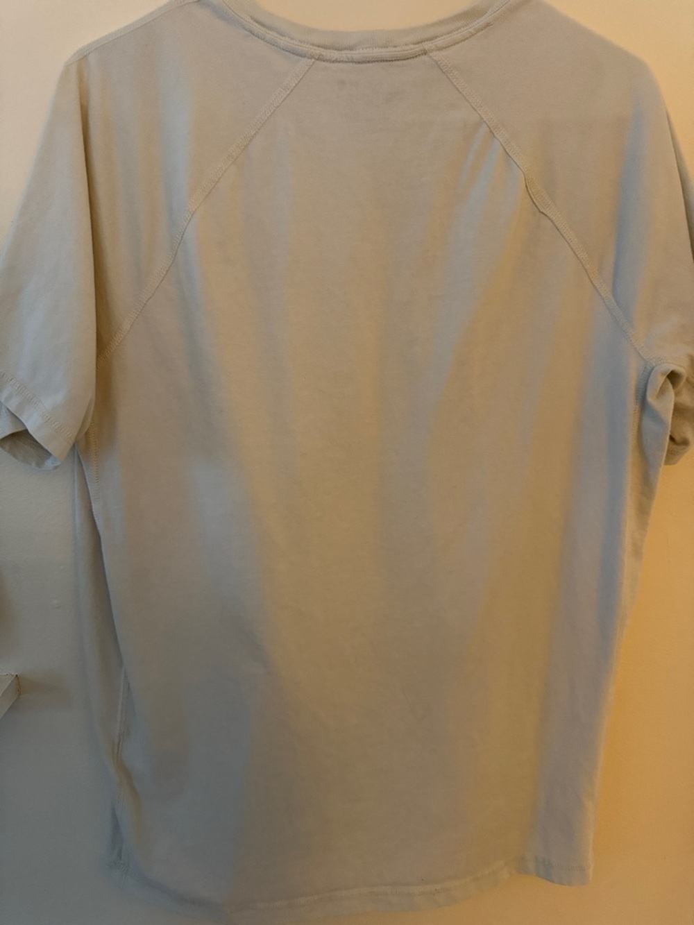 Carhartt Short Sleeve Pocket T-Shirt in Off-White with Logo Patch - Picture 2 of 2